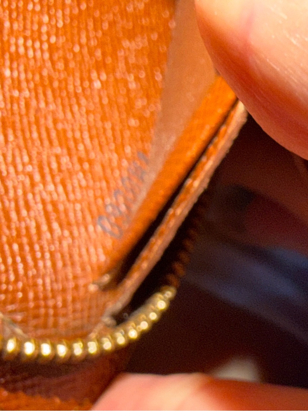 Louis Vuitton Monogram Zippy Wallet - Picture 9 of 9